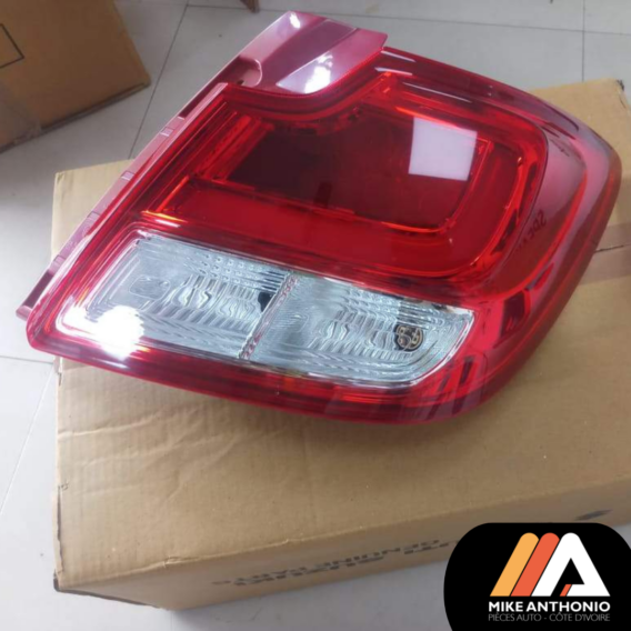 FEU ARRIERE DROIT SUZUKI DZIRE 3RD GEN F/L K12N 2020+NOW /BACK LAMP