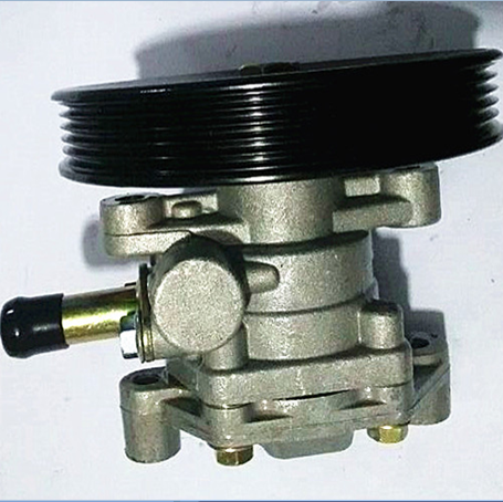 POMPE DE DIRECTION ASSISTEE  MITSUBISHI MR403673